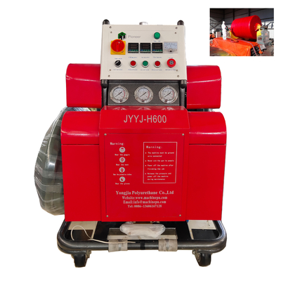 हाइड्रोलिक संचालित 380V 50HZ पु फोम स्प्रे मशीन